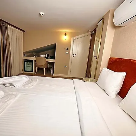 Saratoga Sultanahmet Hotel 4*