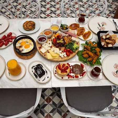 Saratoga Sultanahmet Hotel 4*