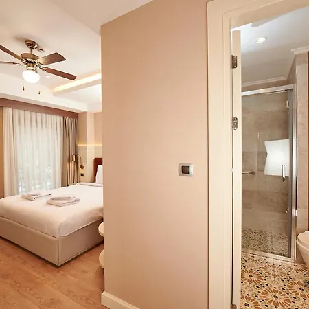 Saratoga Sultanahmet מלון 4*